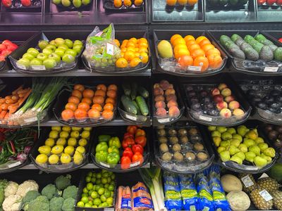 supermarket-opportunity-high-exposure-location-outstanding-growth-potential-4