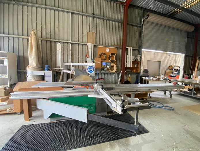 turnkey-cabinet-making-business-with-freehold-industrial-premises-3