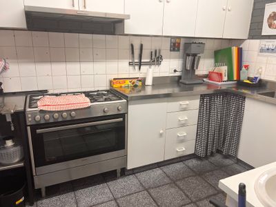 industrial-takeaway-lunch-shop-cafe-for-sale-1