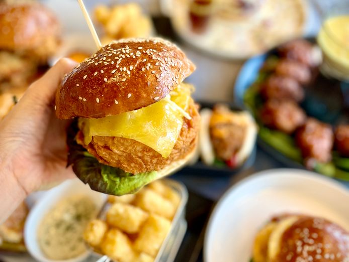 established-mt-lawley-cafe-strong-turnover-modern-fit-out-growth-potential-1