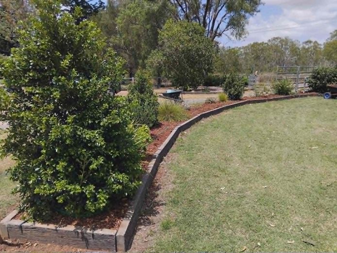 lawn-and-garden-care-business-9