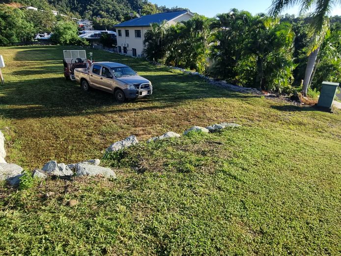 established-100k-profit-lawn-garden-business-whitsundays-2