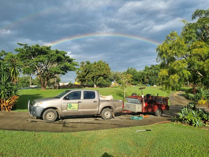 established-100k-profit-lawn-garden-business-whitsundays-6