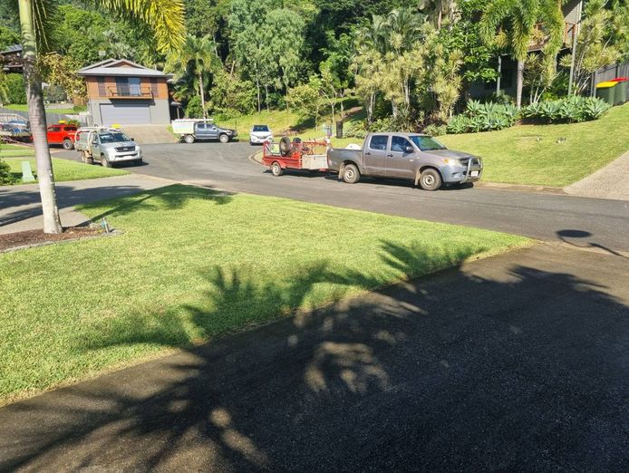 established-100k-profit-lawn-garden-business-whitsundays-9