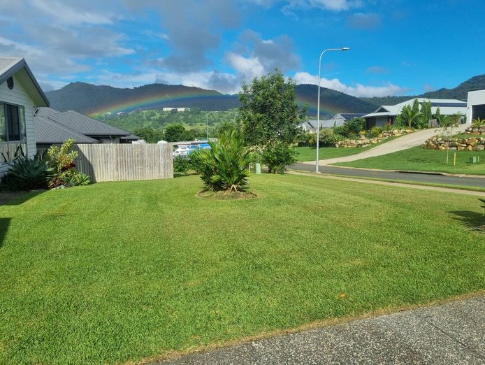 established-100k-profit-lawn-garden-business-whitsundays-7