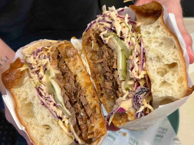 iconic-beachside-deli-by-masterchef-australia-winner-under-management-7
