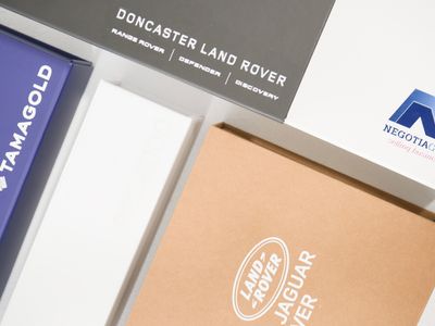 di-lusso-premium-corporate-gifting-gift-boxes-4