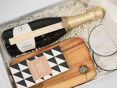 di-lusso-premium-corporate-gifting-gift-boxes-0