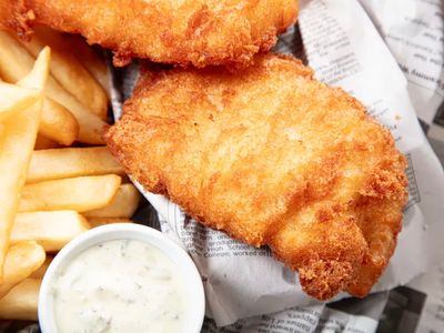 established-fish-chip-shop-same-owner-20-years-holland-park-0