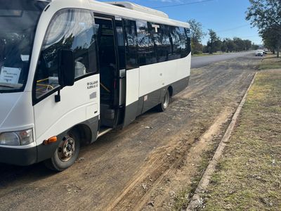 queensland-goverment-school-bus-run-p1070-for-sale-millmerran-300-000-2