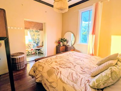 business-4br-residence-licensed-venue-annerley-8