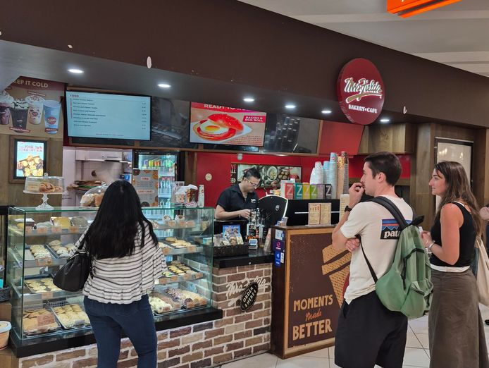 mrsfields-cafe-and-bakery-franchise-uptown-food-court-brisbane-cbd-8