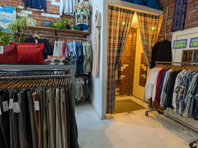 established-vintage-clothing-business-brunswick-2
