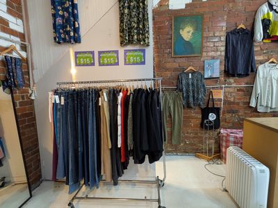established-vintage-clothing-business-brunswick-5