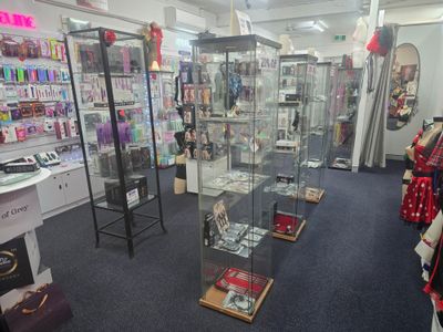established-adult-retail-shop-ecommerce-business-for-sale-stafford-qld-4053-1