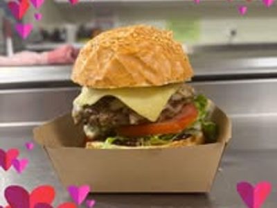 walkervale-foodmart-takeaway-food-an-dine-in-service-is-up-for-sale-7