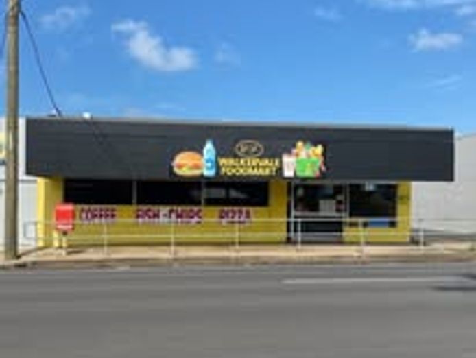 walkervale-foodmart-takeaway-food-an-dine-in-service-is-up-for-sale-0