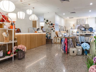 profitable-homewares-lifestyle-business-prime-coastal-location-3