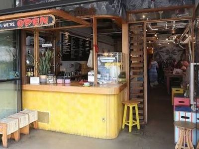 profitable-elwood-cafe-staff-operated-minimal-owner-involvement-6