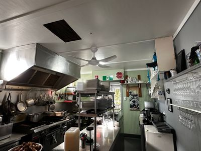 restaurant-space-complete-equipment-package-must-sell-2
