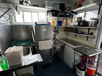 restaurant-space-complete-equipment-package-must-sell-1