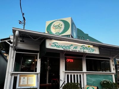 restaurant-space-complete-equipment-package-must-sell-0