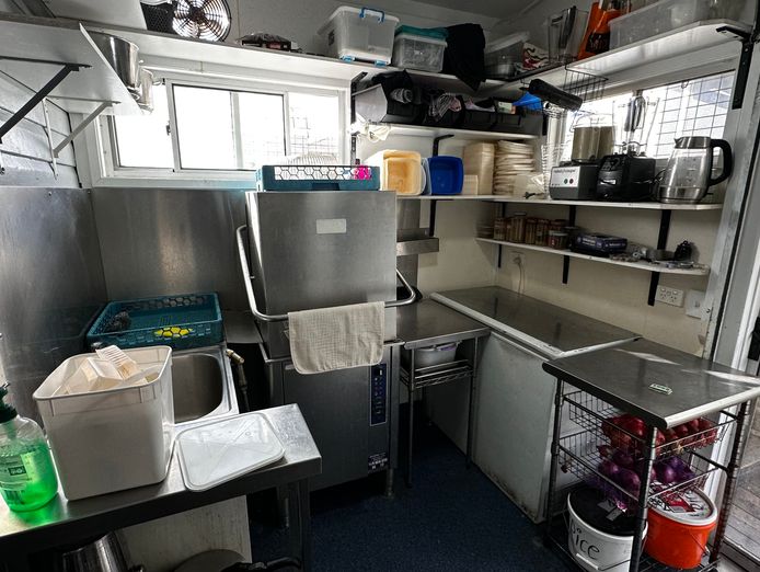 restaurant-space-complete-equipment-package-must-sell-1