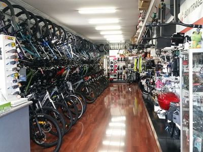 bicycle-shop-for-sale-4