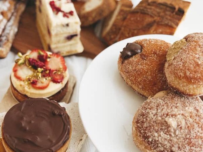 quality-new-highly-profitable-cake-shop-patisserie-bakery-0