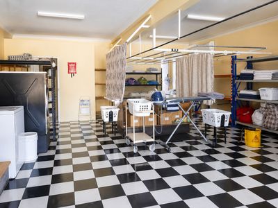 established-illawarra-laundromat-328k-revenue-strong-commercial-trade-2
