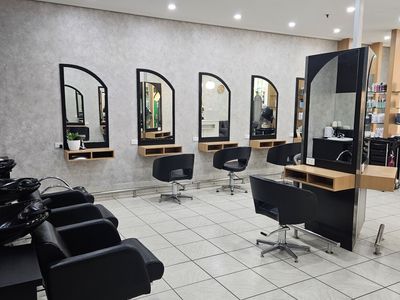 boutique-hair-salon-prime-coastal-location-modern-fitout-amp-loyal-clientele-2