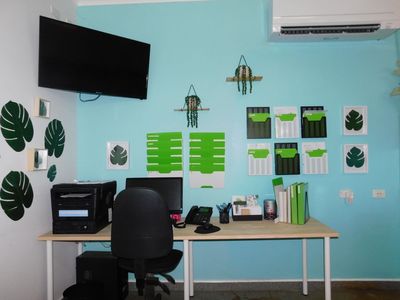 excellent-florist-priced-to-sell-7
