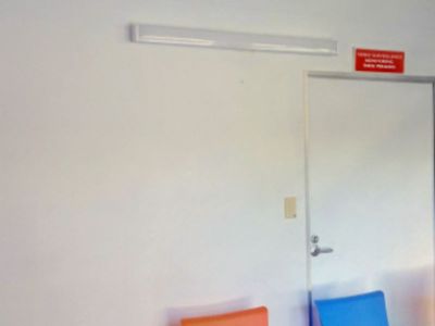 established-tutoring-centre-aberfoyle-park-walk-in-walk-out-75k-85k-3