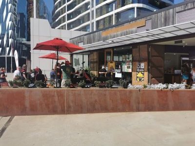 sabor-grill-marvel-stadium-busy-restaurant-in-docklands-marvel-stadium-2