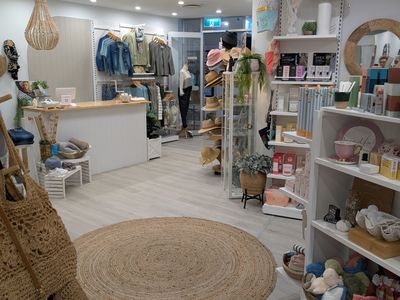 coastal-fashion-boutique-amp-giftware-business-in-kingscliff-9