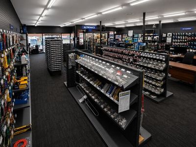 established-electronics-retail-business-50-years-of-trading-9