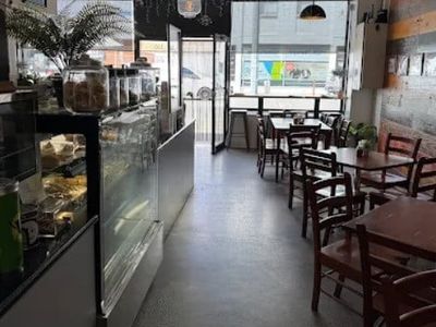 established-cafe-restaurant-strong-local-following-amp-proven-performance-0