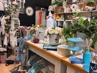 boutique-in-york-for-sale-1