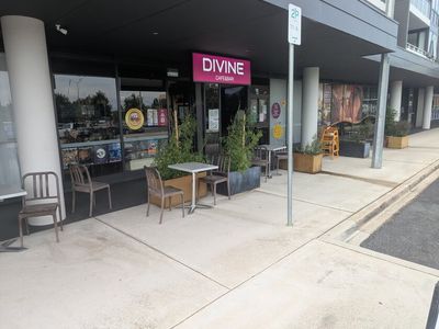 divine-caf-233-amp-bar-turnkey-opportunity-in-macquarie-act-0