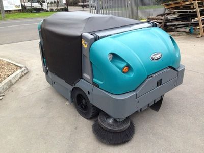 well-established-industrial-sweeping-amp-scrubbing-business-4