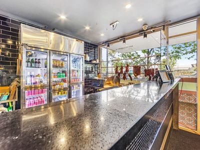 directly-opposite-westfield-carousel-contact-for-price-3