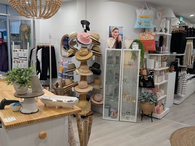 coastal-fashion-boutique-amp-giftware-business-in-kingscliff-2