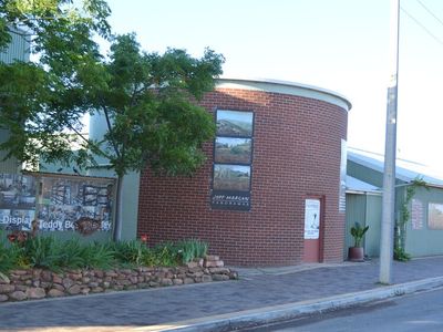 the-jeff-morgan-gallery-amp-panorama-centre-2