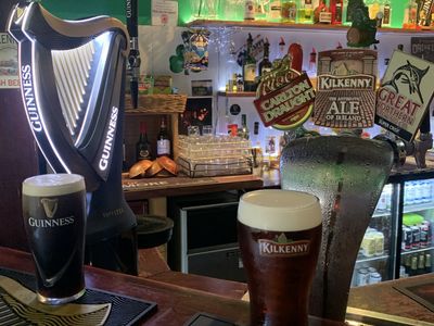 charming-and-iconic-paddy-39-s-tavern-a-unique-investment-opportunity-4