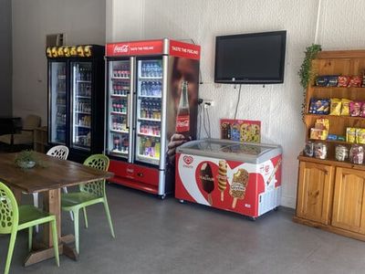 country-takeaway-caf-233-amp-pizza-shop-owner-operator-opportunity-5