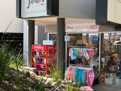 urgent-sale-iconic-children-39-s-boutique-in-coastal-paradise-3