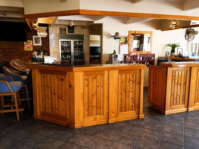 freehold-motel-amp-restaurant-investment-with-long-term-lease-5
