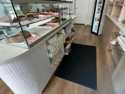 cafe-opportunity-newly-renovated-amp-ready-to-profit-1