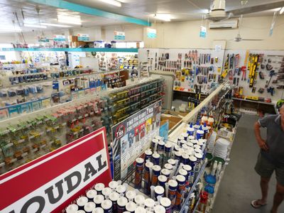 tara-home-hardware-9