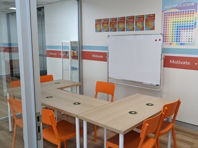 join-the-worlds-fastest-growing-tutoring-franchise-in-chermside-3